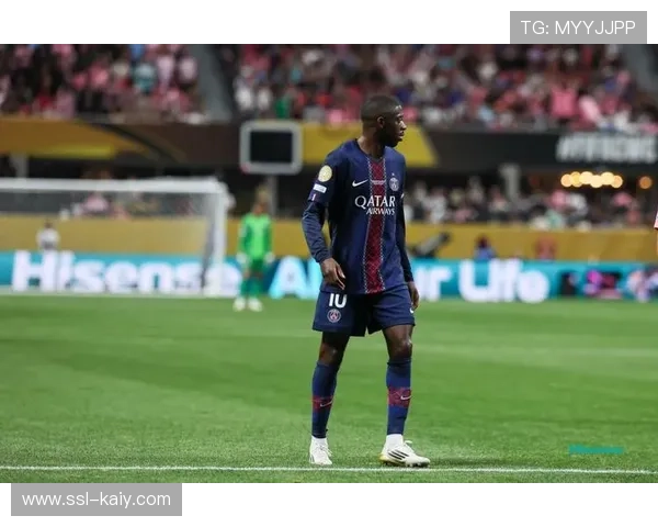 巴黎圣日耳曼进攻三叉戟：巴尔科拉、内维斯与克瓦拉茨赫利亚